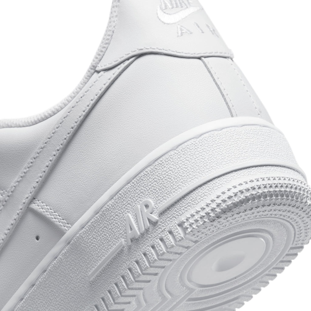 Nike Air Force 1 '07 para hombre - Triple blanco